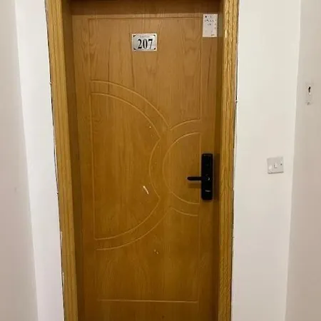 استيديو بوصول ذاتي 207 Apartment Riyadh Luaran gambar